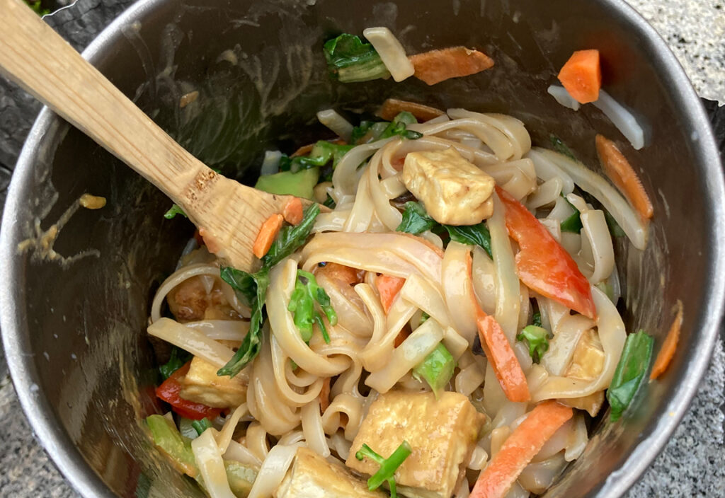 Tahini noodles