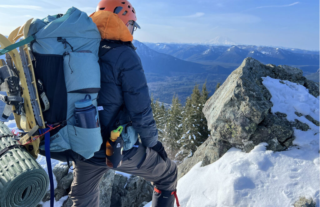 Shadow outlet light backpack